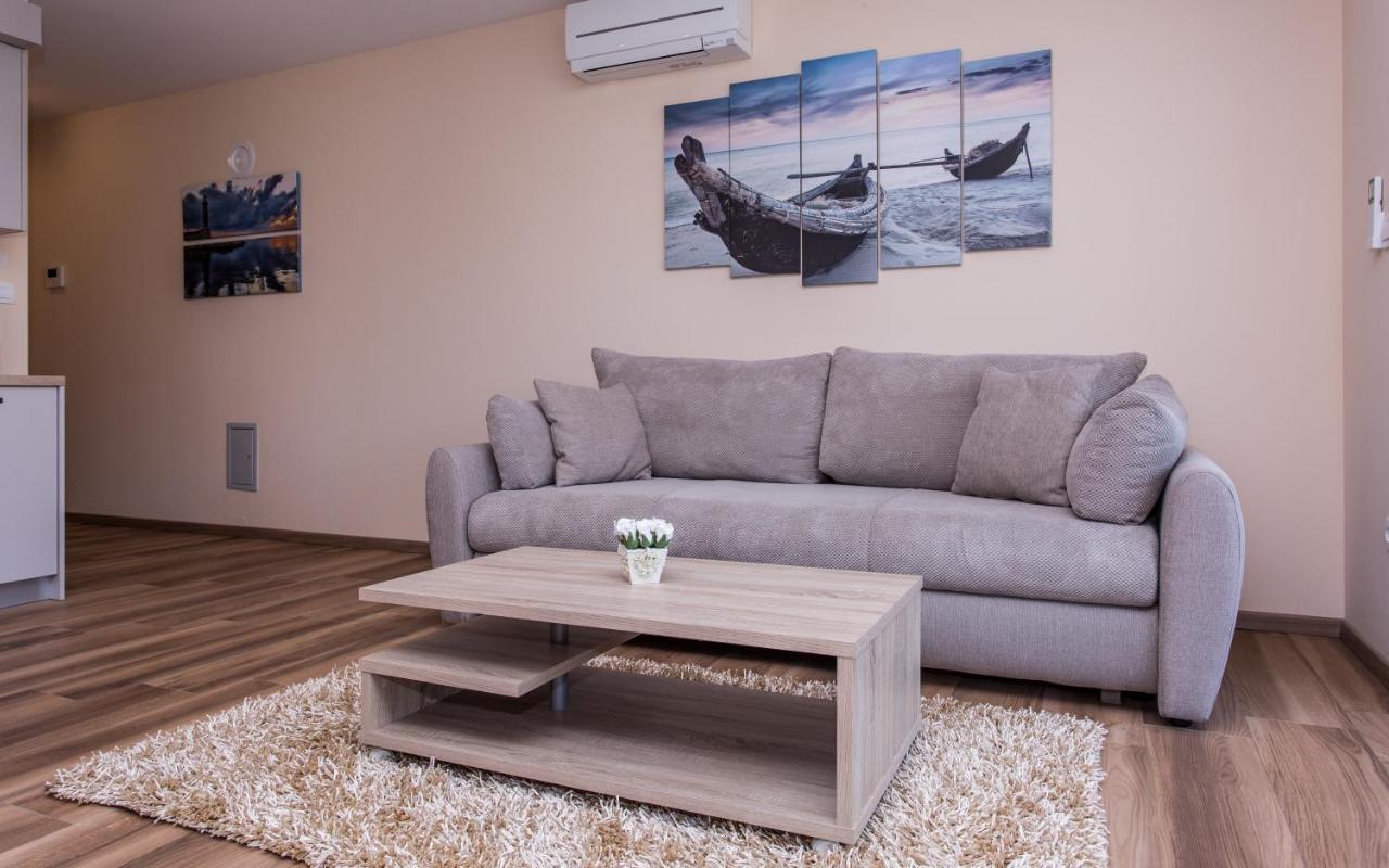 Waterfront Apartments Pia - Marija مالينسكا المظهر الخارجي الصورة